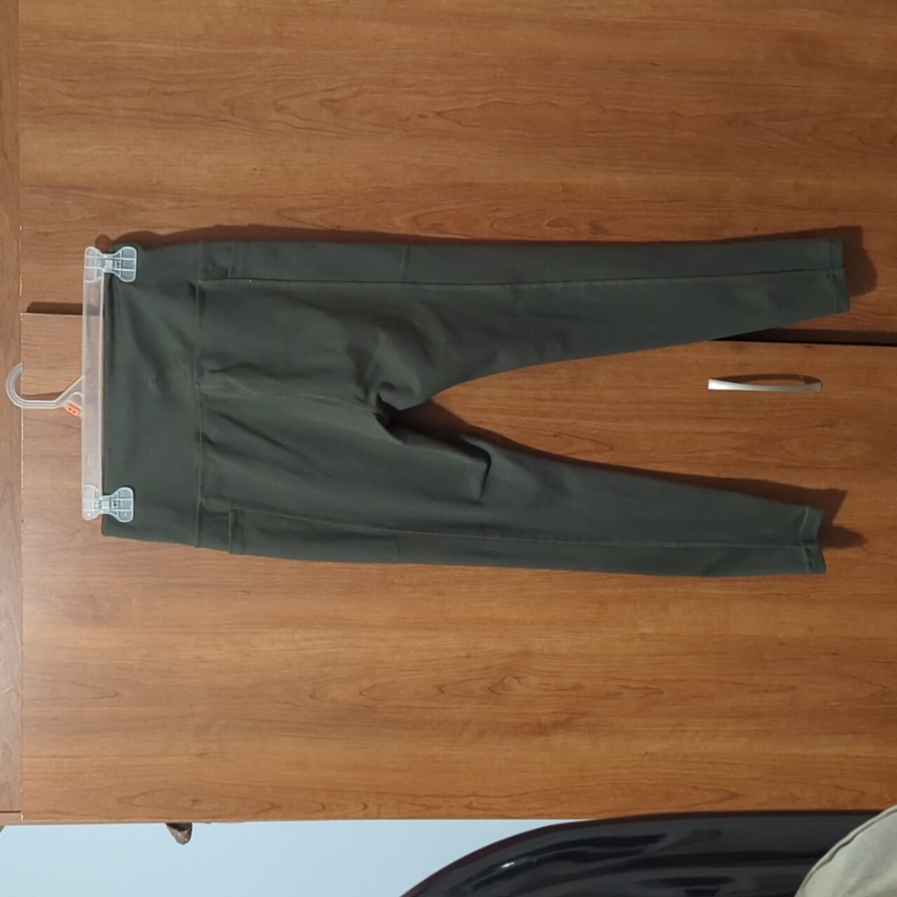 Active Wear Leggings - Picture 2 of 6